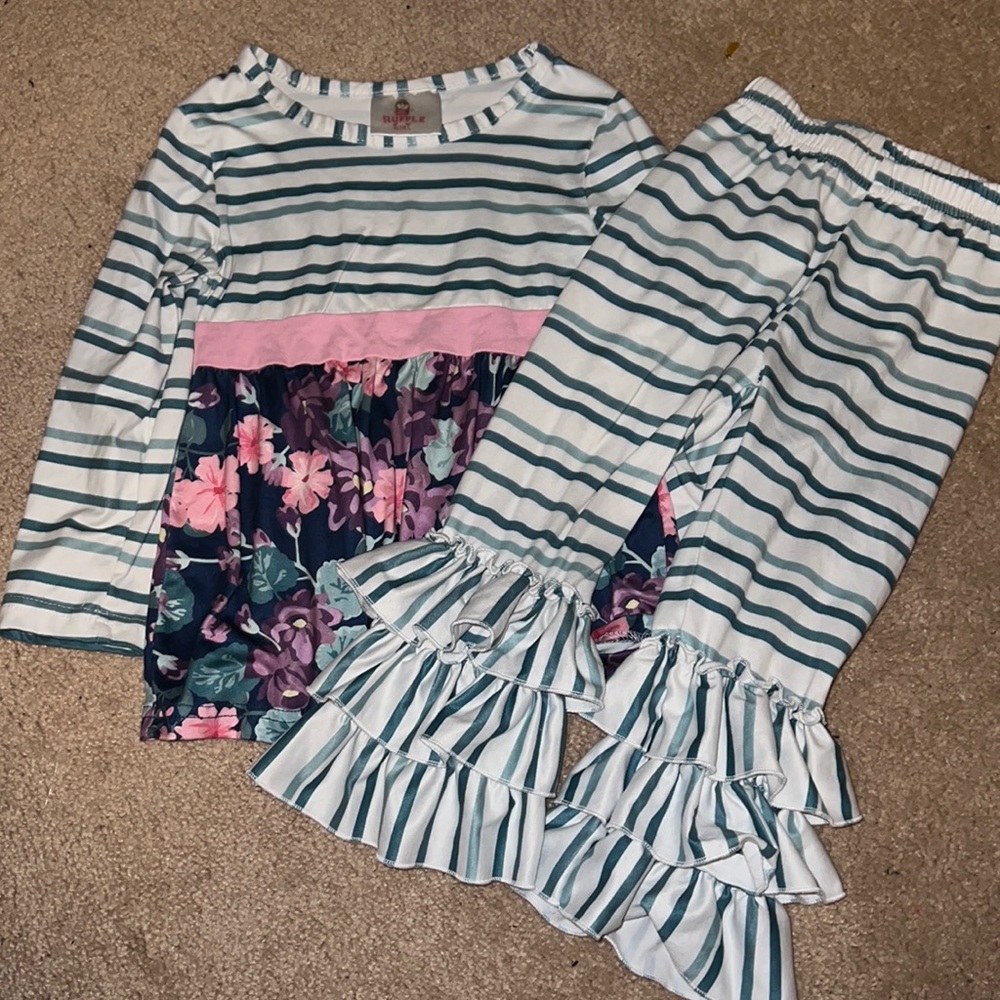 Ruffle girl fall/winter set